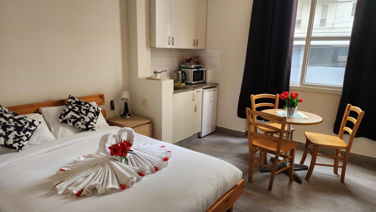 David Hameleh House Aparthotel เนทันยา ภายนอก รูปภาพ