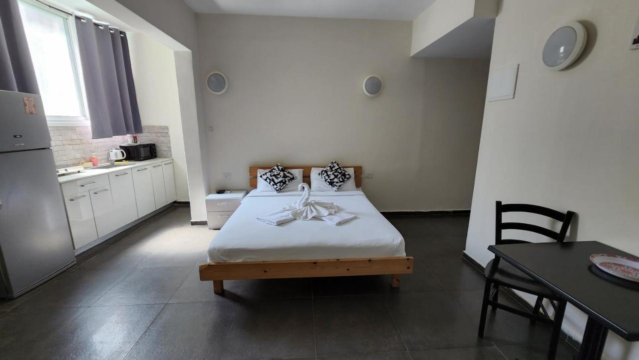 David Hameleh House Aparthotel เนทันยา ห้อง รูปภาพ