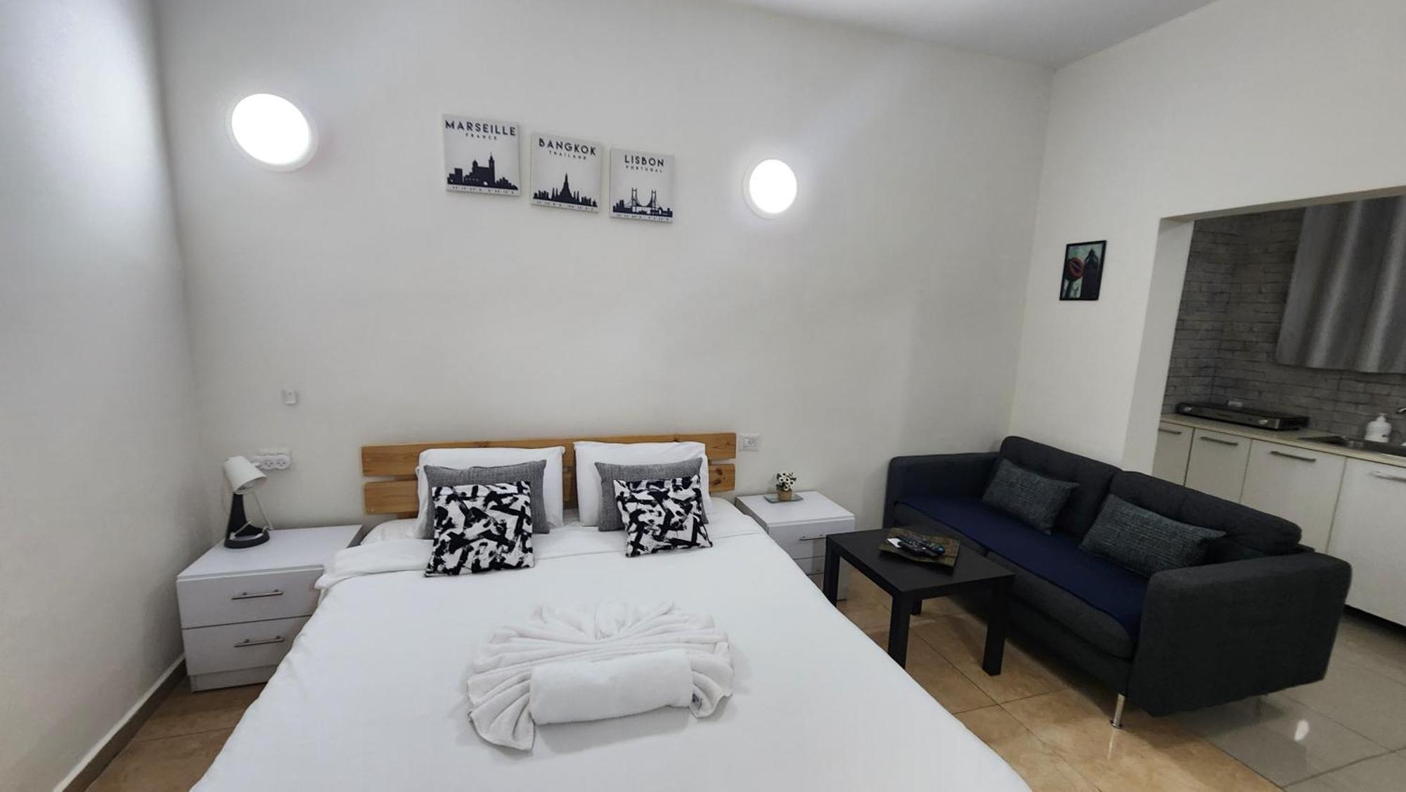 David Hameleh House Aparthotel เนทันยา ภายนอก รูปภาพ